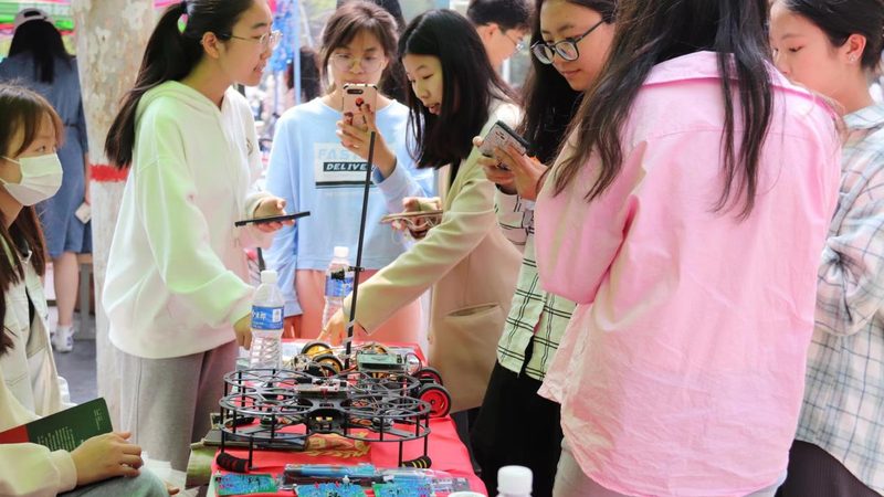 开源自动化部署工具对比：选型指南与关键考量